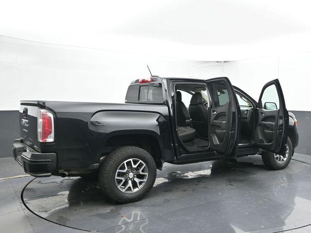 Photo of 2021 Black GMC Canyon