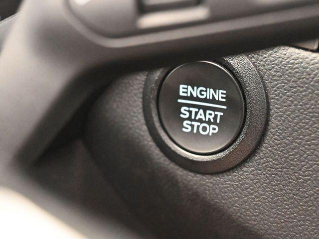 Photo of 2024 Oxford White Ford Escape