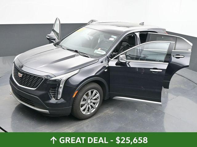 Photo of 2023 Galactic Gray Metallic Cadillac XT4