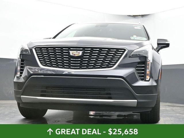 Photo of 2023 Galactic Gray Metallic Cadillac XT4
