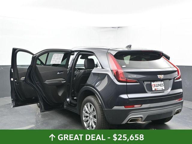 Photo of 2023 Galactic Gray Metallic Cadillac XT4