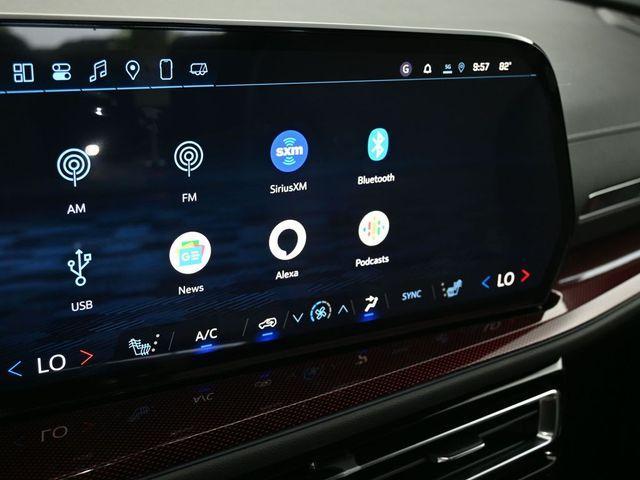Photo of 2025 Mosaic Black Metallic Chevrolet Traverse
