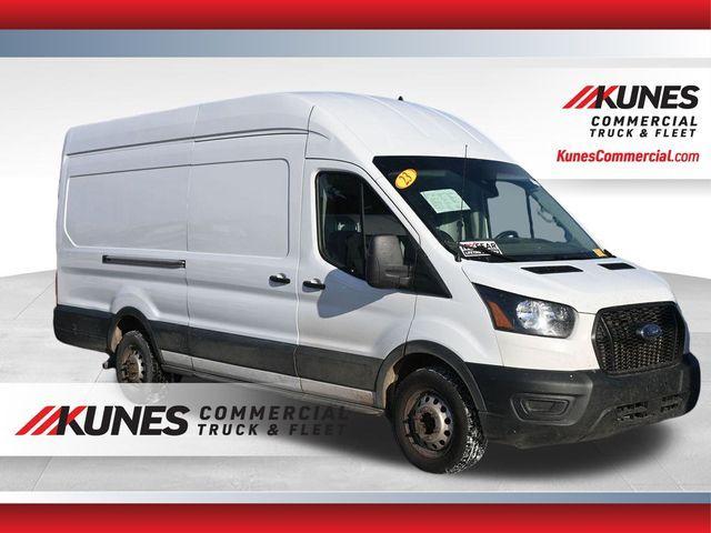 2023 Ford Transit-250