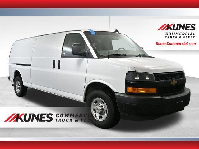 2023 Chevrolet Express 2500