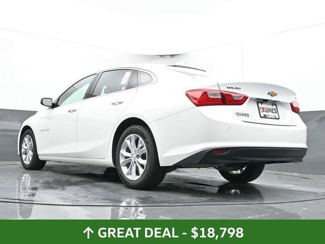 Photo of 2024 Summit White Chevrolet Malibu