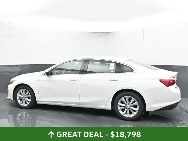 Photo of 2024 Summit White Chevrolet Malibu