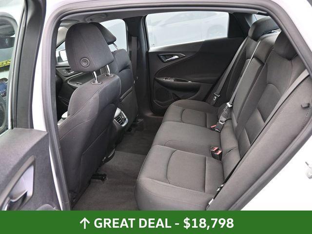 Photo of 2024 Summit White Chevrolet Malibu