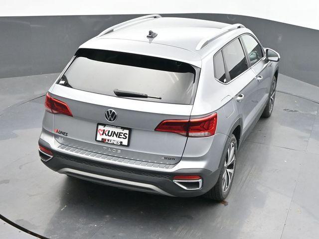 Photo of 2022 Pyrite Silver Metallic Volkswagen Taos