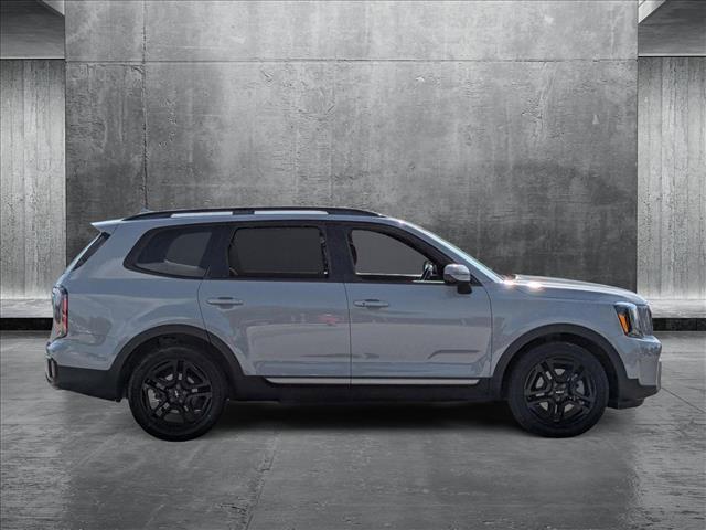 Photo of 2023 Wolf Gray Kia Telluride