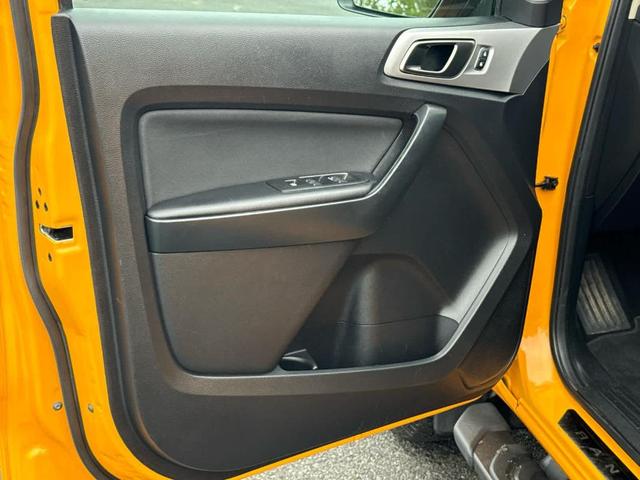Photo of 2021 Cyber Orange Metallic Tricoat Ford Ranger