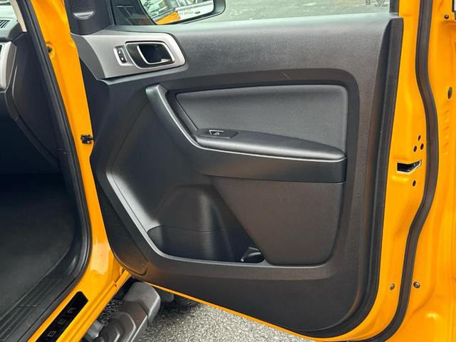 Photo of 2021 Cyber Orange Metallic Tricoat Ford Ranger