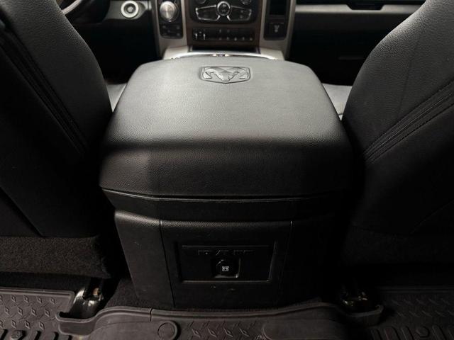 Photo of 2018 Bright White Clearcoat RAM 1500