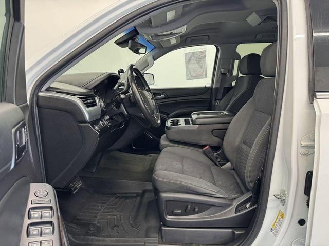 Photo of 2015 Summit White Chevrolet Tahoe
