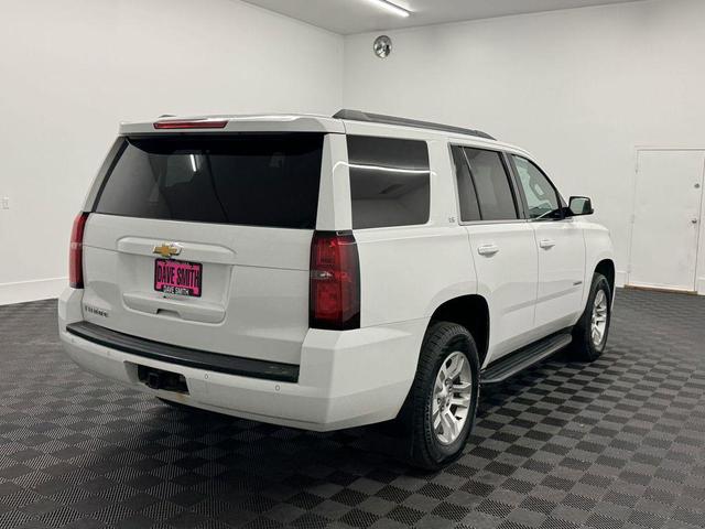 Photo of 2015 Summit White Chevrolet Tahoe