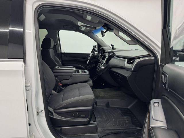 Photo of 2015 Summit White Chevrolet Tahoe