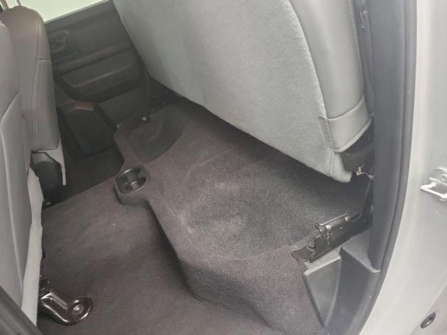 Photo of 2019 Bright Silver Metallic Clearcoat RAM 1500