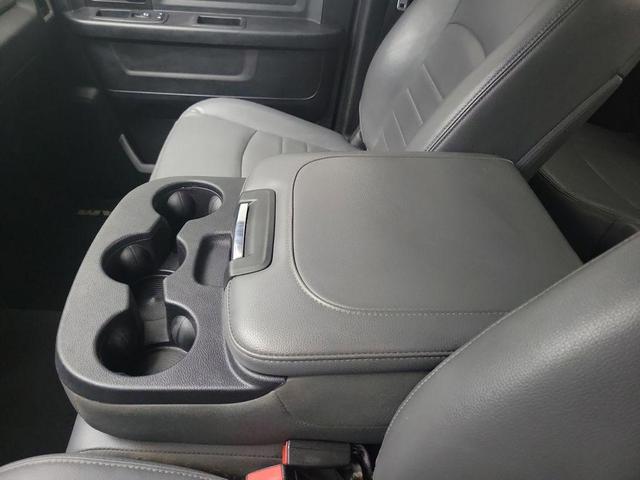 Photo of 2019 Bright Silver Metallic Clearcoat RAM 1500