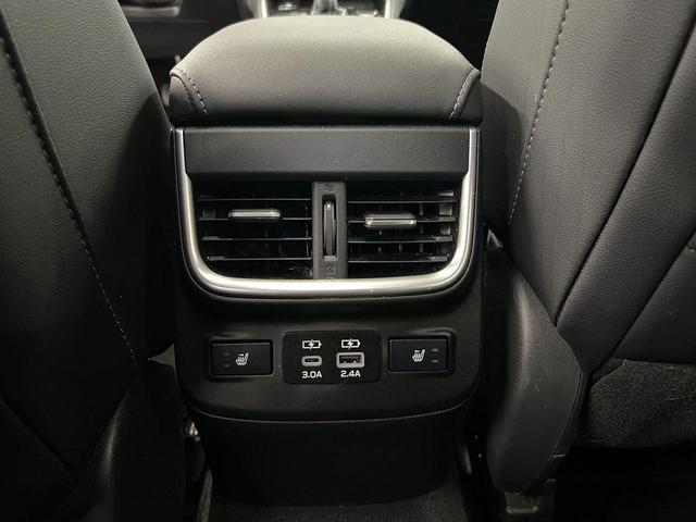 Photo of 2024 Autumn Green Metallic Subaru Outback