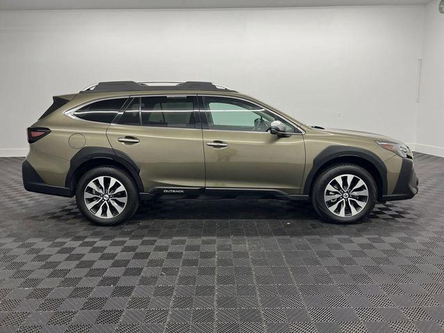 Photo of 2024 Autumn Green Metallic Subaru Outback
