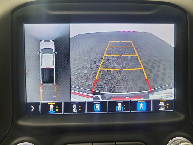 Photo of 2021 Summit White GMC Sierra 2500