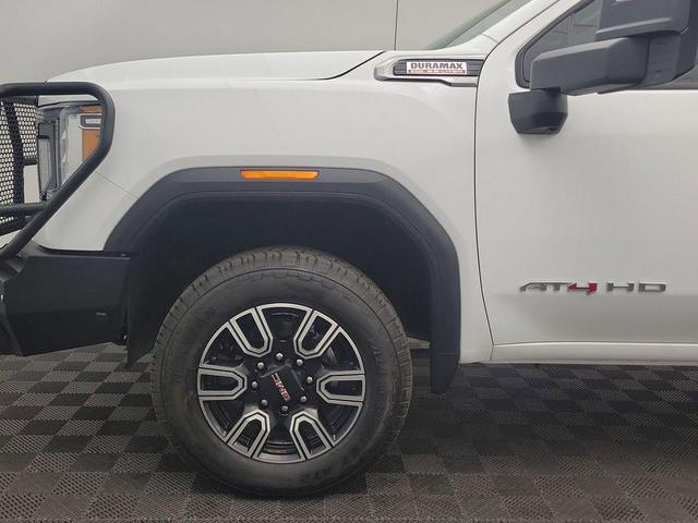 Photo of 2021 Summit White GMC Sierra 2500