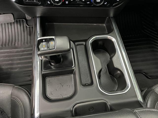Photo of 2022 Summit White Chevrolet Silverado 1500