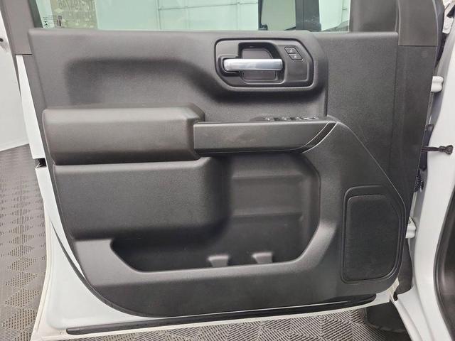 Photo of 2021 Summit White GMC Sierra 2500