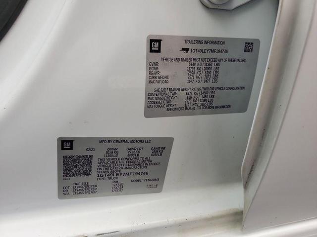 Photo of 2021 Summit White GMC Sierra 2500