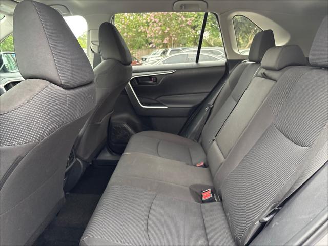Photo of 2024 Silver Sky Metallic Toyota RAV4