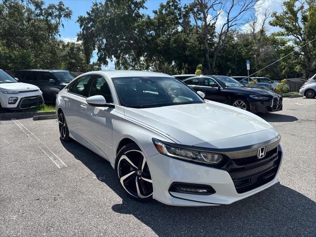 Photo of 2018 Platinum White Pearl Honda Accord