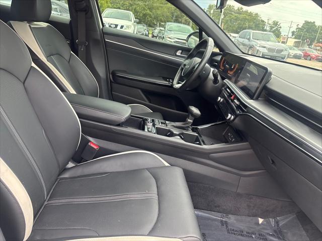 Photo of 2025 Snow White Pearl Kia K5
