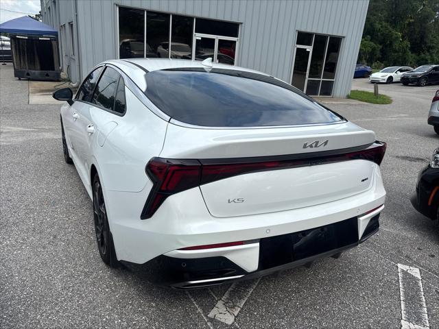 Photo of 2025 Snow White Pearl Kia K5