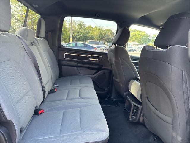 Photo of 2023 Diamond Black Crystal Pearlcoat RAM 1500