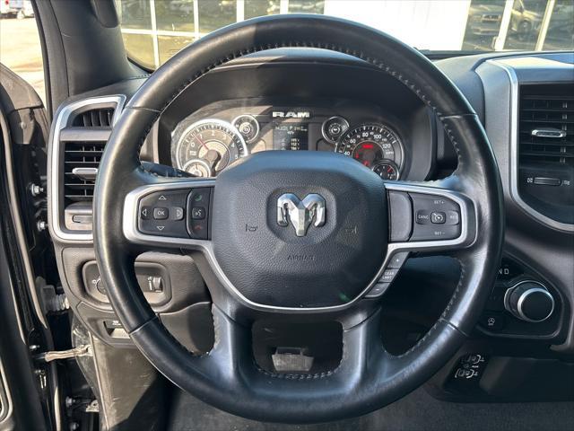 Photo of 2023 Diamond Black Crystal Pearlcoat RAM 1500