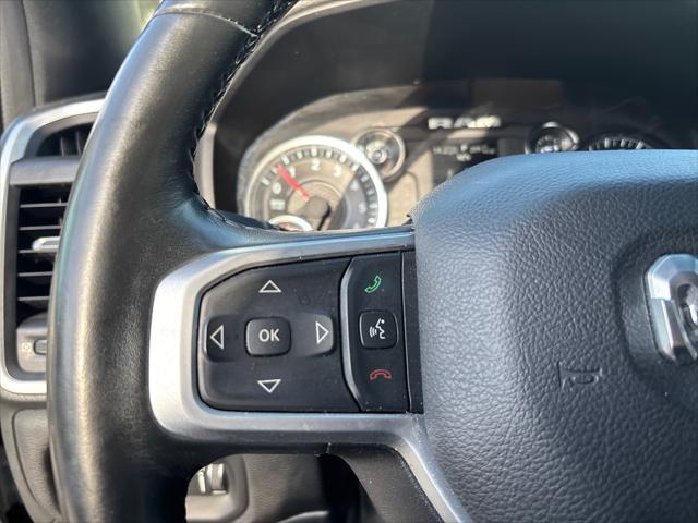 Photo of 2023 Diamond Black Crystal Pearlcoat RAM 1500