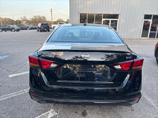Photo of 2024 Super Black Nissan Altima