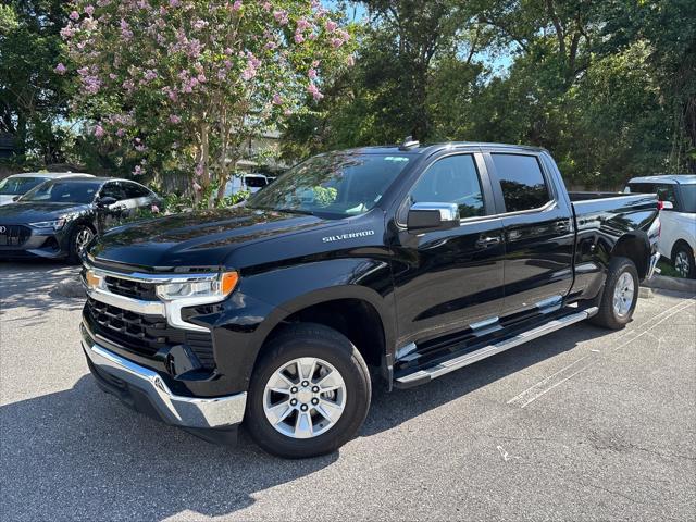 Photo of 2024 Black Chevrolet Silverado 1500