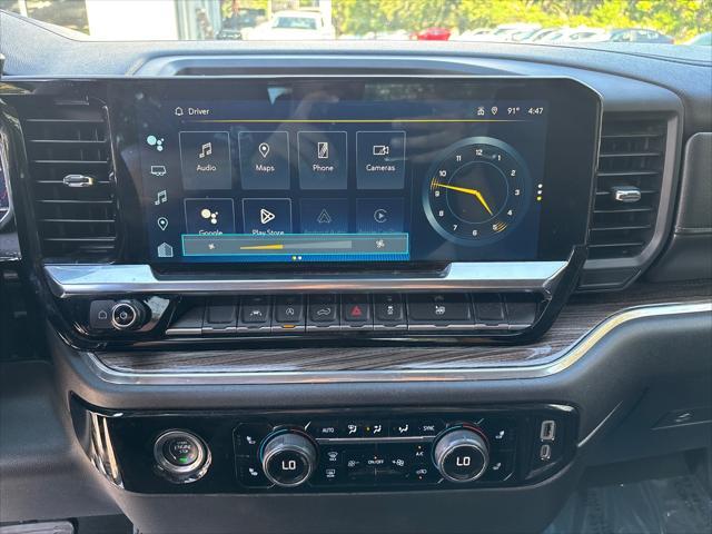 Photo of 2024 Black Chevrolet Silverado 1500