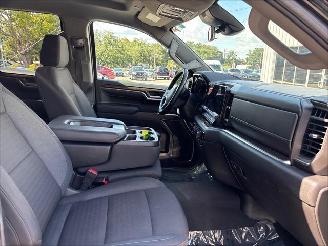 Photo of 2024 Black Chevrolet Silverado 1500