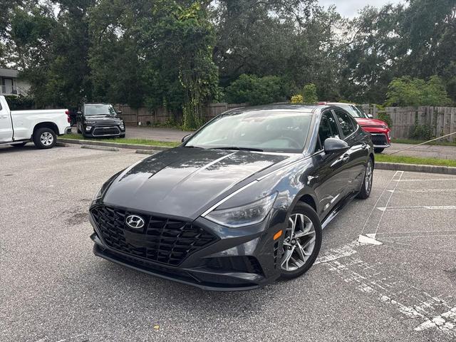 Photo of 2023 Portofino Gray Hyundai SONATA