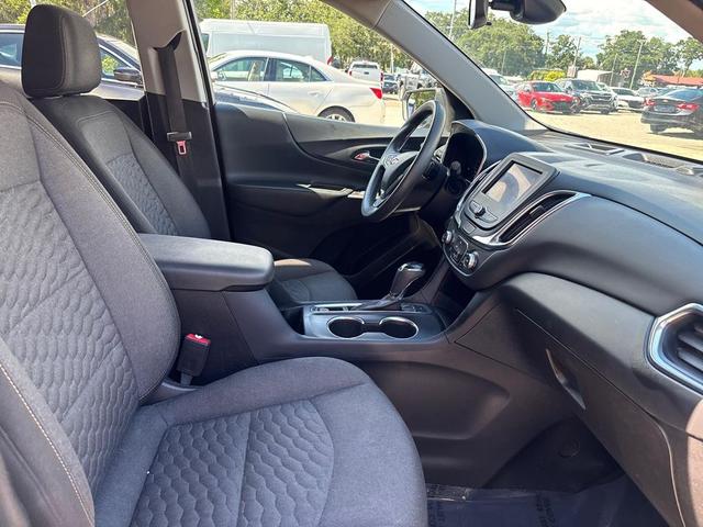 Photo of 2021 Nightfall Gray Metallic Chevrolet Equinox