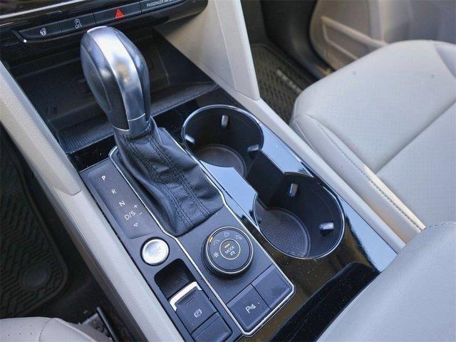 Photo of 2019 Deep Black Pearl Volkswagen Atlas