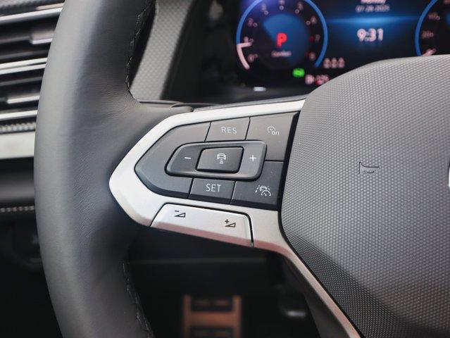 Photo of 2025 Deep Black Pearl Volkswagen Atlas Cross Sport