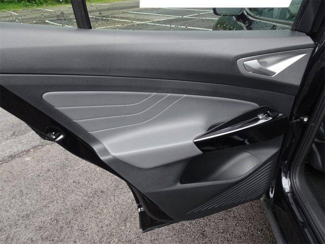 Photo of 2025 Deep Black Pearl Volkswagen ID.4