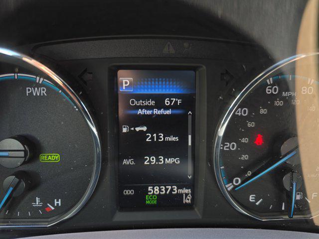 Photo of 2018 Silver Sky Toyota RAV4 Hybrid