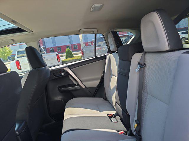 Photo of 2018 Silver Sky Toyota RAV4 Hybrid
