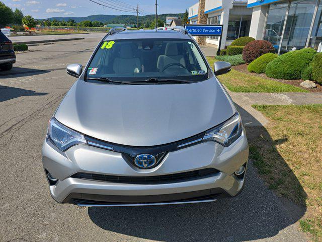 Photo of 2018 Silver Sky Toyota RAV4 Hybrid