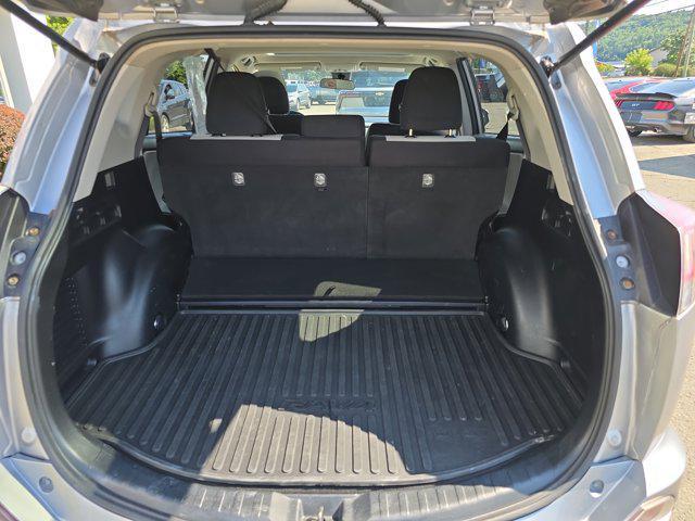 Photo of 2018 Silver Sky Toyota RAV4 Hybrid