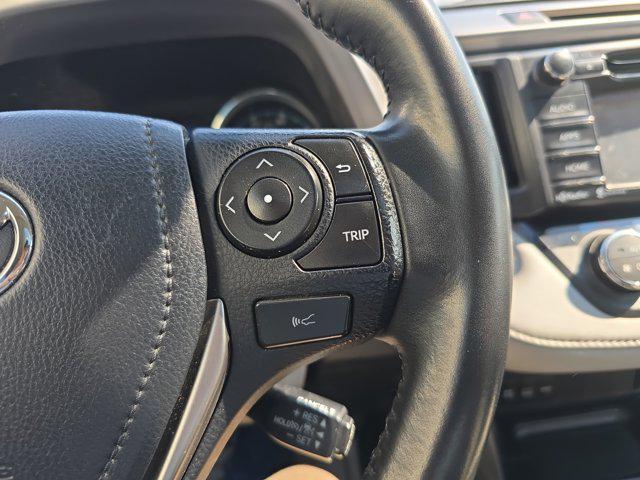 Photo of 2018 Silver Sky Toyota RAV4 Hybrid