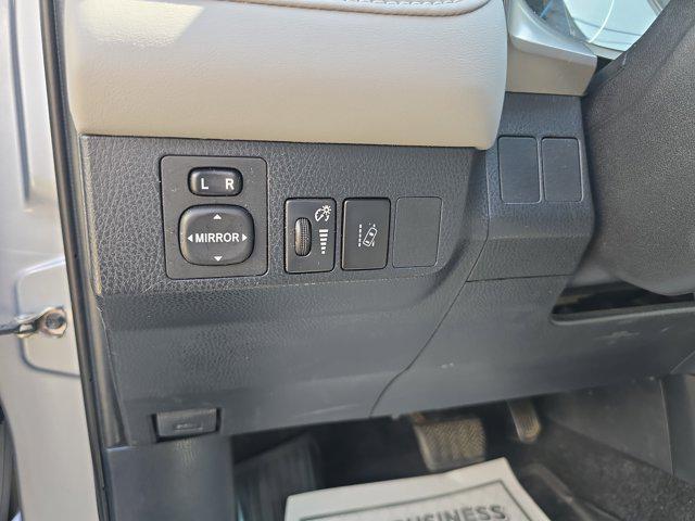 Photo of 2018 Silver Sky Toyota RAV4 Hybrid